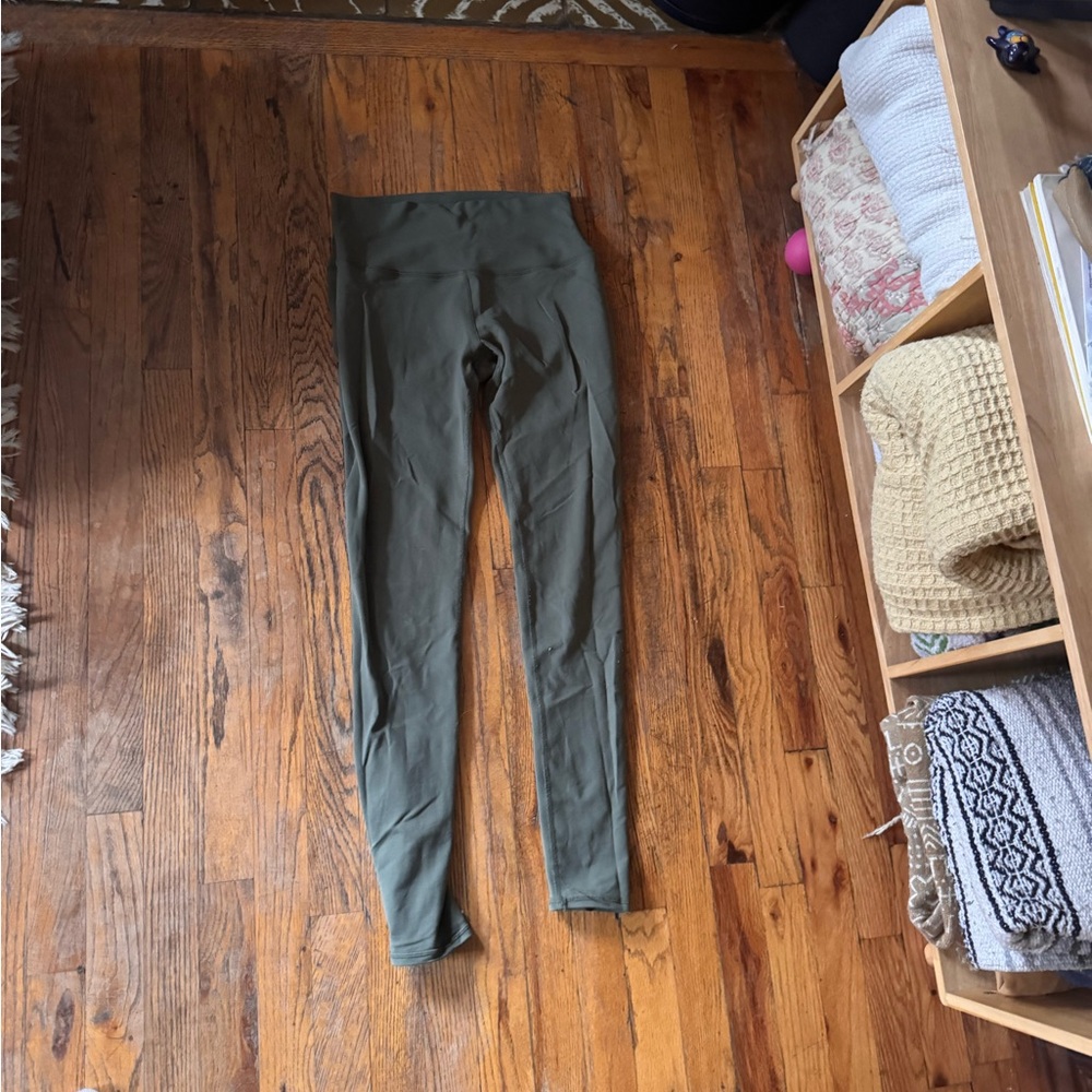 Alo Yoga 7/8 High Waist Airbrush Leggings M